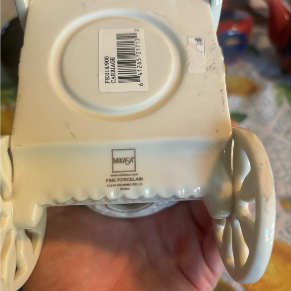 Mikasa bridal carriage candle holder - Picture 3 of 3